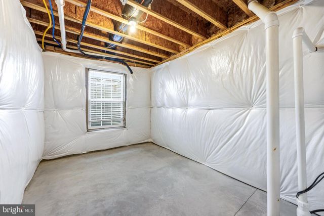 64 HOLSTEIN DR, Hanover, PA 17331