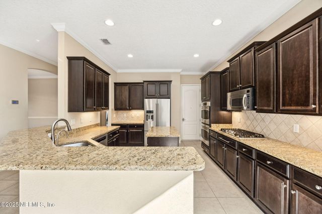 190 STATELY SHOALS Trail, Ponte Vedra, FL 32081