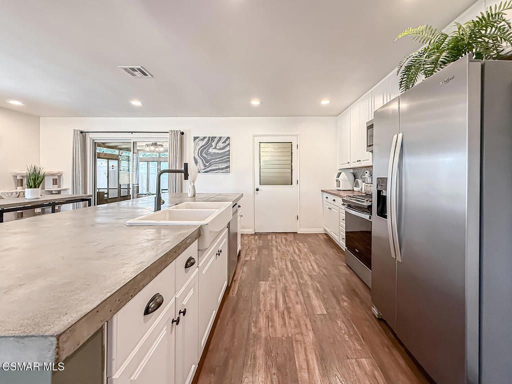 Image 20 of property listing at 4606 Adam Road, Simi Valley, CA 93063