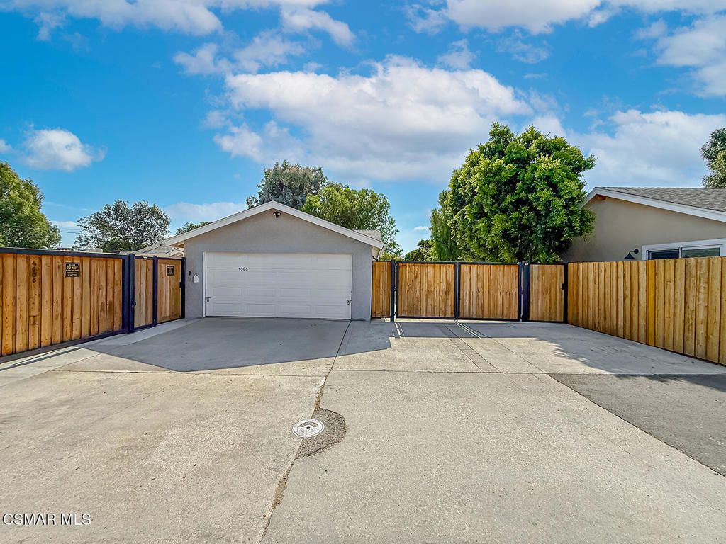 Image 5 of property listing at 4606 Adam Road, Simi Valley, CA 93063