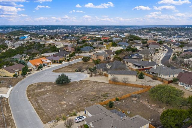 1894 Summit Top Dr, Kerrville, TX 78028
