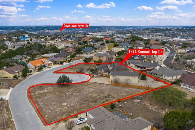 1894 Summit Top Dr, Kerrville, TX 78028