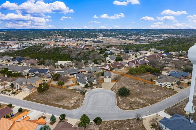 1894 Summit Top Dr, Kerrville, TX 78028