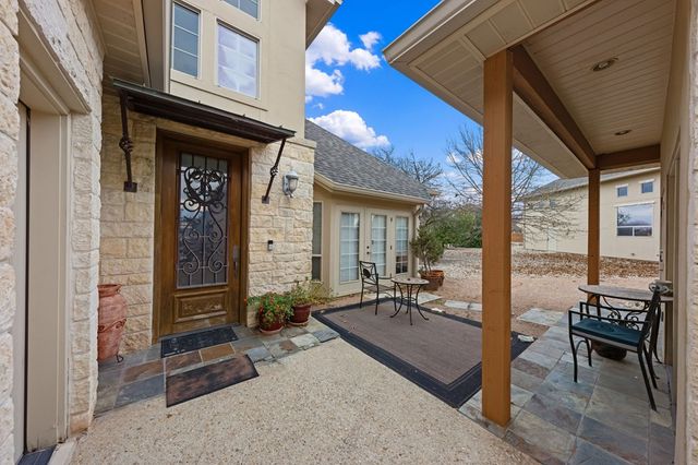1894 Summit Top Dr, Kerrville, TX 78028