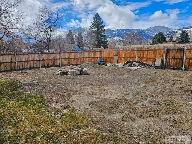 1104 Taft Avenue, Salmon, ID 83467