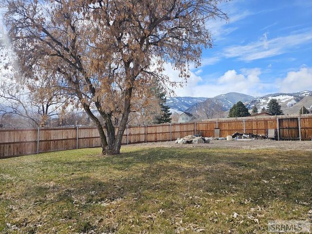 1104 Taft Avenue, Salmon, ID 83467