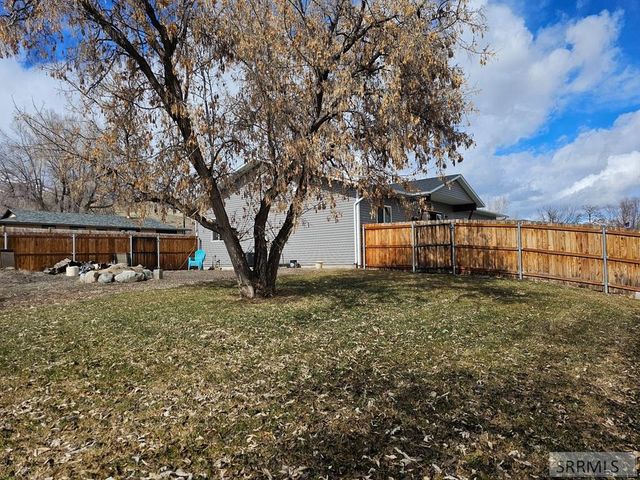 1104 Taft Avenue, Salmon, ID 83467