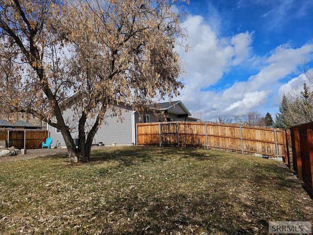 1104 Taft Avenue, Salmon, ID 83467