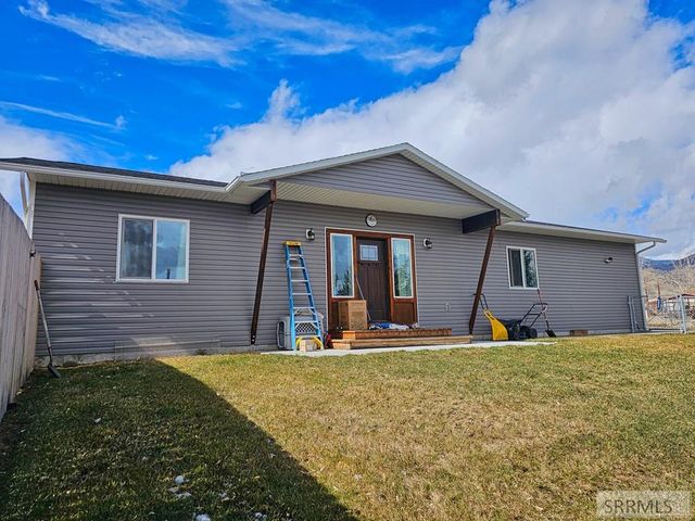 1104 Taft Avenue, Salmon, ID 83467