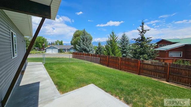 1104 Taft Avenue, Salmon, ID 83467