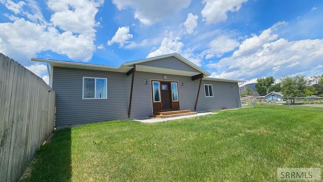 1104 Taft Avenue, Salmon, ID 83467