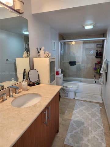 10275 Collins Ave 824, Bal Harbour, FL 33154