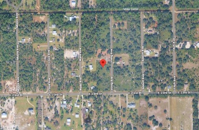 2307 Irving AVE, Alva, FL 33920