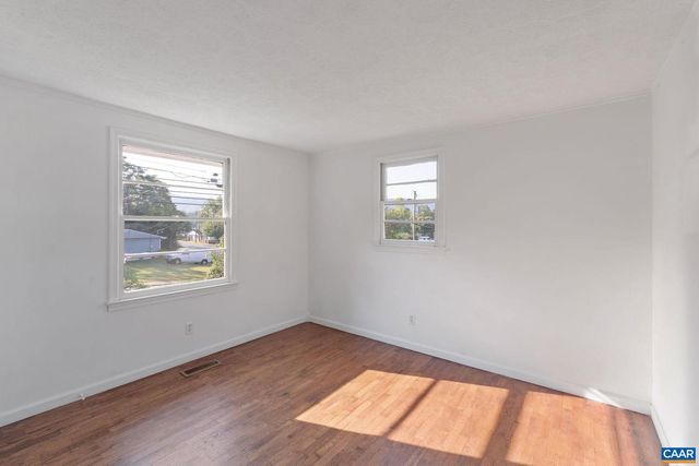 1509 SE 6TH ST, Charlottesville, VA 22902