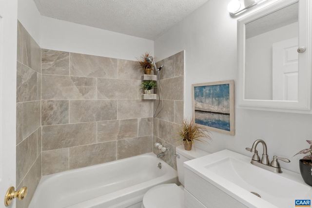 1509 SE 6TH ST, Charlottesville, VA 22902