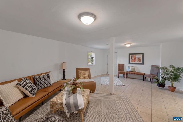 1509 SE 6TH ST, Charlottesville, VA 22902