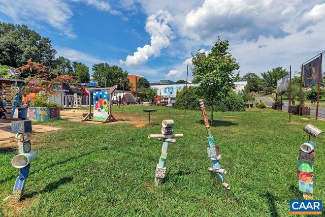 1509 SE 6TH ST, Charlottesville, VA 22902