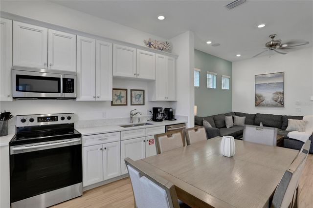 8061 LOST SHAKER LANE, Kissimmee, FL 34747