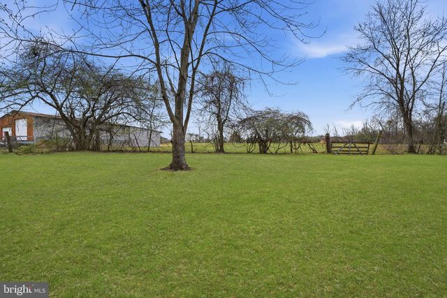34 AQUEDUCT RD, Washington Crossing, PA 18977