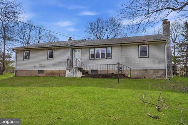 34 AQUEDUCT RD, Washington Crossing, PA 18977