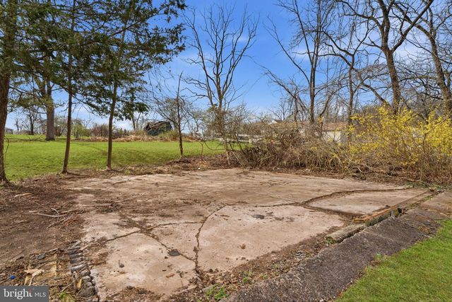 34 AQUEDUCT RD, Washington Crossing, PA 18977