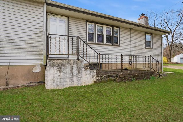 34 AQUEDUCT RD, Washington Crossing, PA 18977