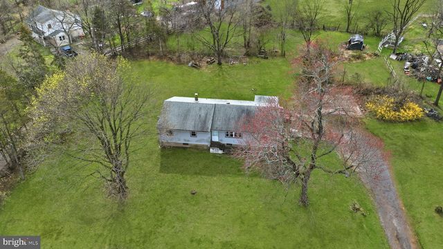 34 AQUEDUCT RD, Washington Crossing, PA 18977