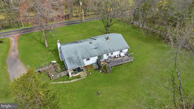 34 AQUEDUCT RD, Washington Crossing, PA 18977