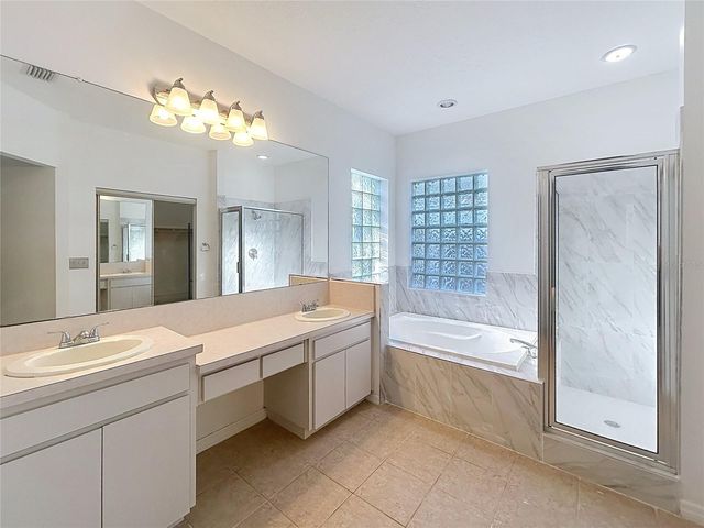 9122 ROCKROSE DRIVE, Tampa, FL 33647