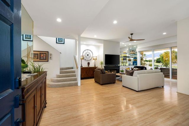 71 Augusta Drive, Rancho Mirage, CA 92270