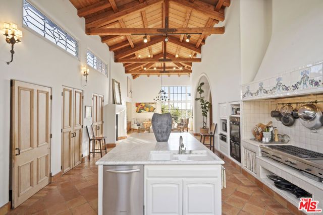 7332 Birdview Avenue, Malibu, CA 90265