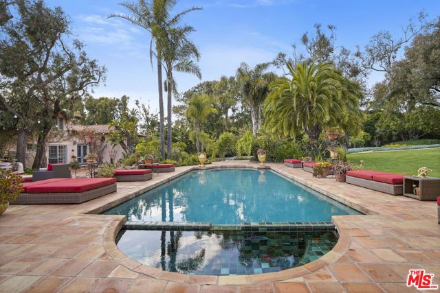 7332 Birdview Avenue, Malibu, CA 90265