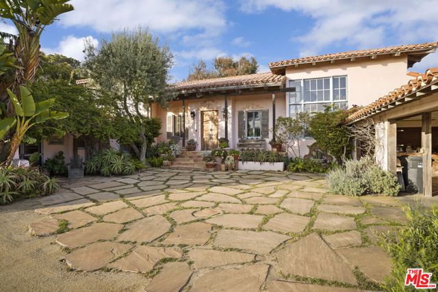 7332 Birdview Avenue, Malibu, CA 90265