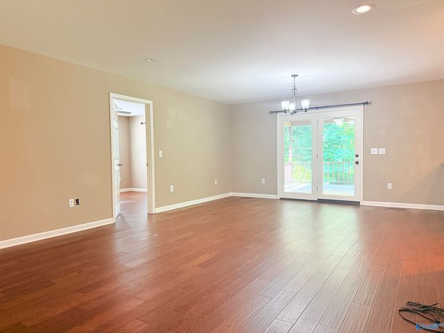 90 Bayside Lane, Arab, AL 35016