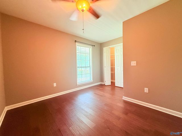90 Bayside Lane, Arab, AL 35016