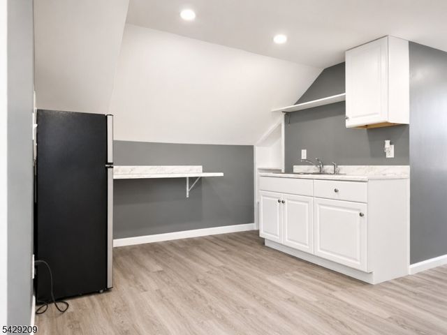 57 Highland St, Paterson City, NJ 07524