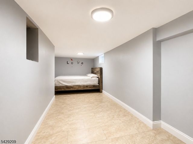 57 Highland St, Paterson City, NJ 07524