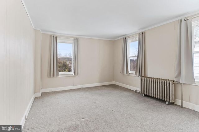 425 FAIRVIEW AVE, Enola, PA 17025