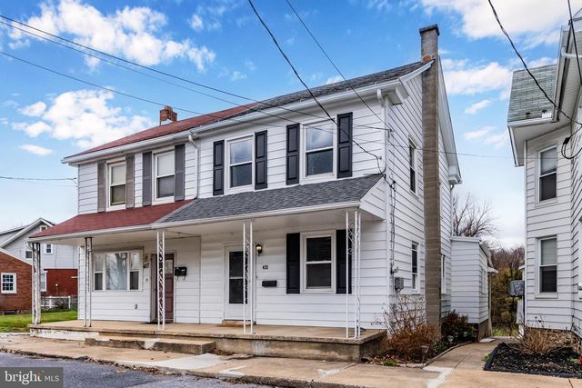 425 FAIRVIEW AVE, Enola, PA 17025