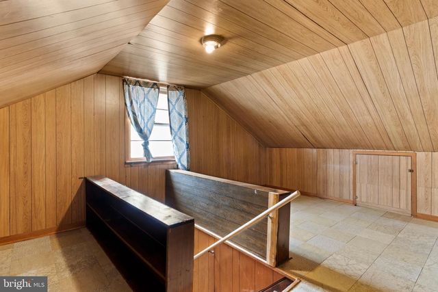 425 FAIRVIEW AVE, Enola, PA 17025