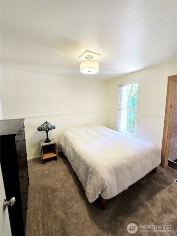 1009 McLean Road, Mount Vernon, WA 98273