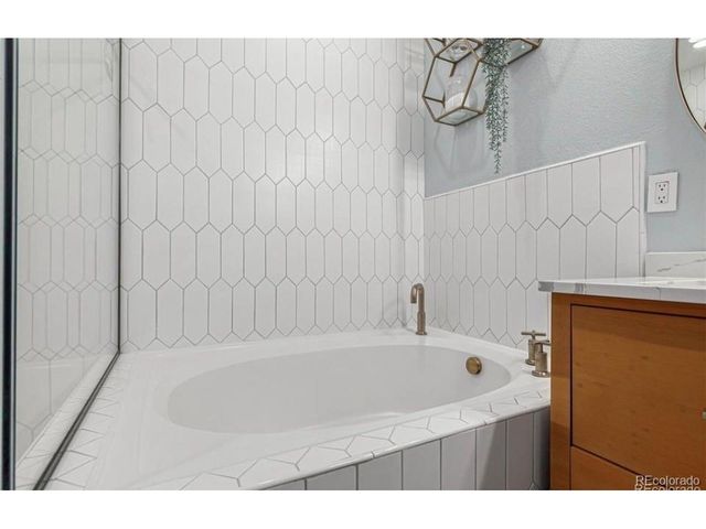 1488 Madison St 307, Denver, CO 80206