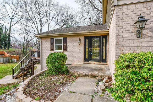 624 Forest Park Drive, Newburgh, IN 47630