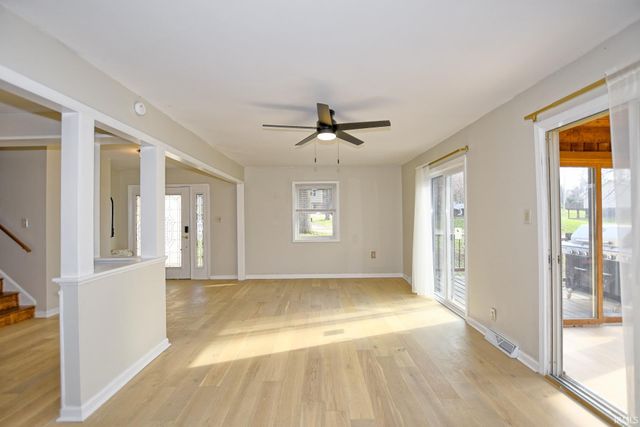 624 Forest Park Drive, Newburgh, IN 47630