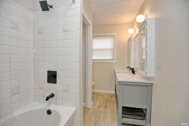 624 Forest Park Drive, Newburgh, IN 47630