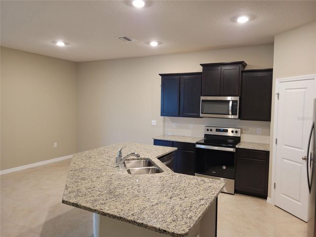 7788 STONEBROOK CIRCLE, Wesley Chapel, FL 33545