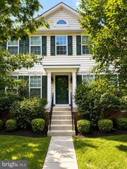 12489 PFITZNER CT, Woodbridge, VA 22192