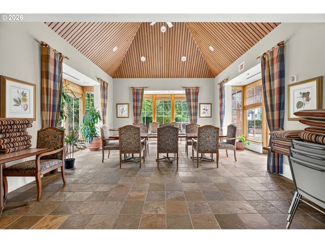1132 Sw 19TH Ave 309, Portland, OR 97205
