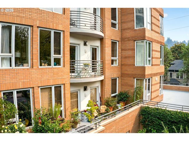 1132 Sw 19TH Ave 309, Portland, OR 97205