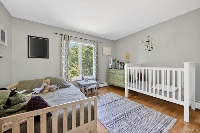 305 Oak Lane, Newburgh, NY 12550